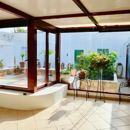 Dom wakacyjny Casa Leandro Triquivijate