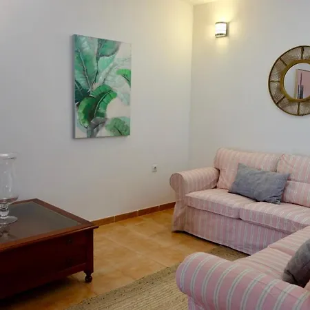 Dom wakacyjny Casa Leandro Triquivijate